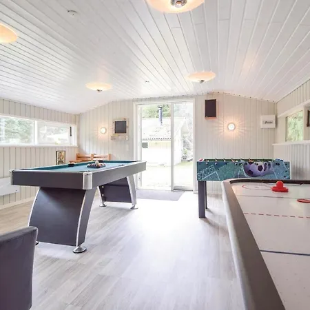 Three-bedroom In Ans By 度假居 Roe