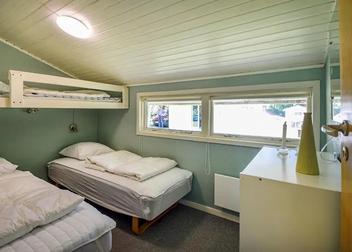 Casa de Férias Three-bedroom In Ans By *