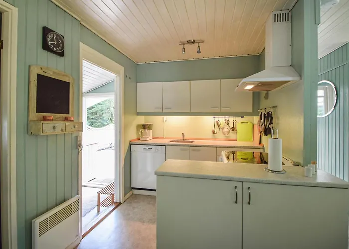 Three-bedroom In Ans By * Roe