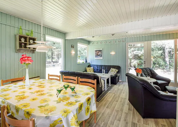 Three-bedroom In Ans By Casa de Férias *