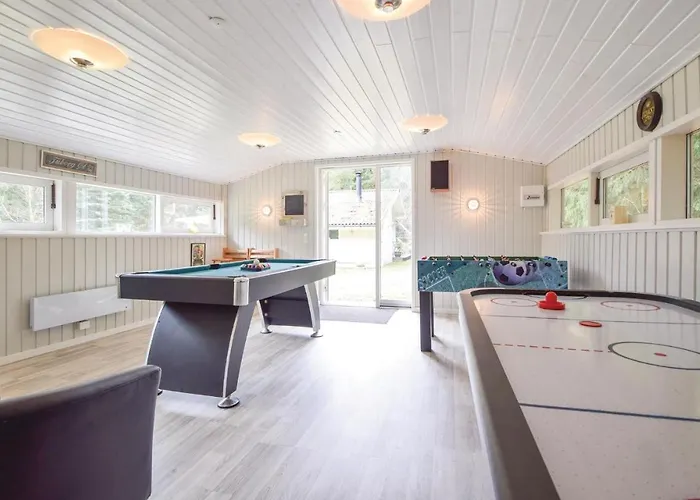 Three-bedroom In Ans By Casa de Férias Roe